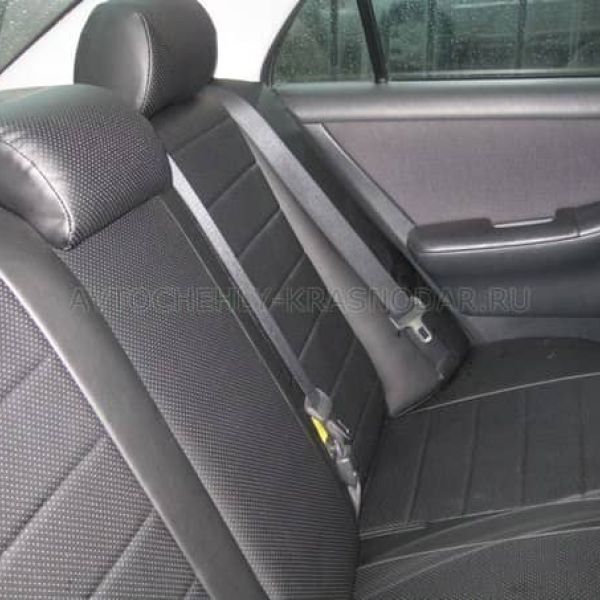 Чехлы Автопилот на Toyota Corolla седан 2000-2007 г.в.